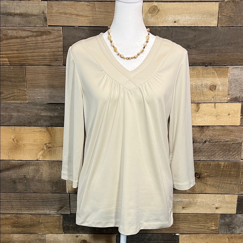 Blair Light Tan Pleated Front V-Neck Women's Blouse Size Small